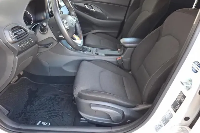 Hyundai i30 din 2021 cu 135.876 km - oferta HYU143664 - foto 11