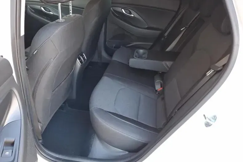 Hyundai i30 din 2021 cu 135.876 km - oferta HYU143664 - foto 12