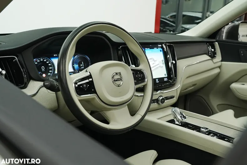 Volvo XC60 din 2020 cu 166.000 km - oferta VOL143670 - foto 15