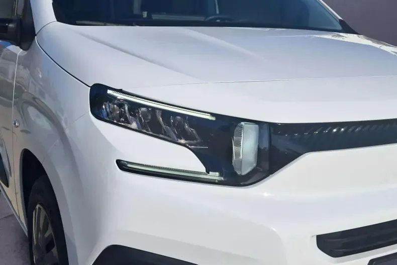 Citroën Berlingo din 2024 cu 21.552 km - oferta CIT143674 - foto 14