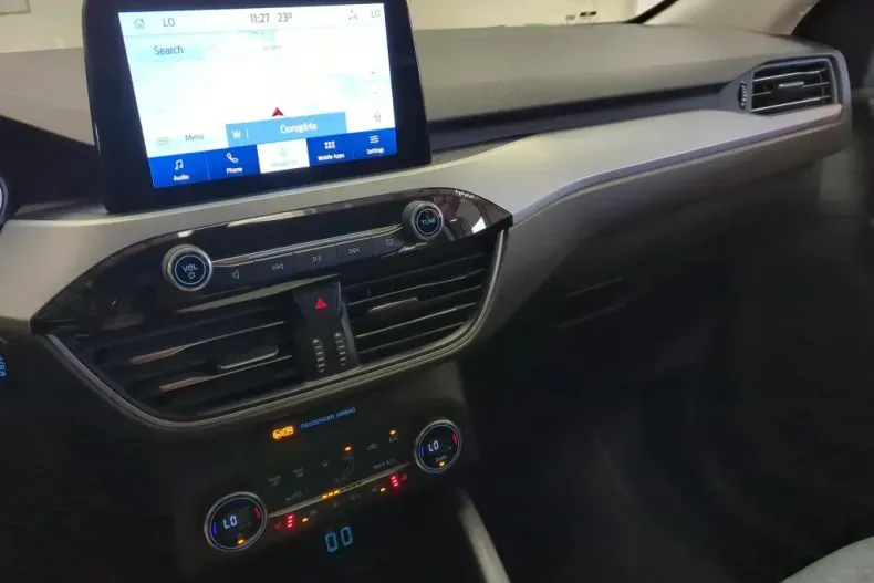 Ford Kuga din 2021 cu 92.050 km - oferta FOR143681 - foto 9