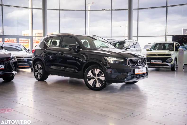 Volvo XC40 din 2022 cu 44.400 km - oferta VOL143686 - foto 23