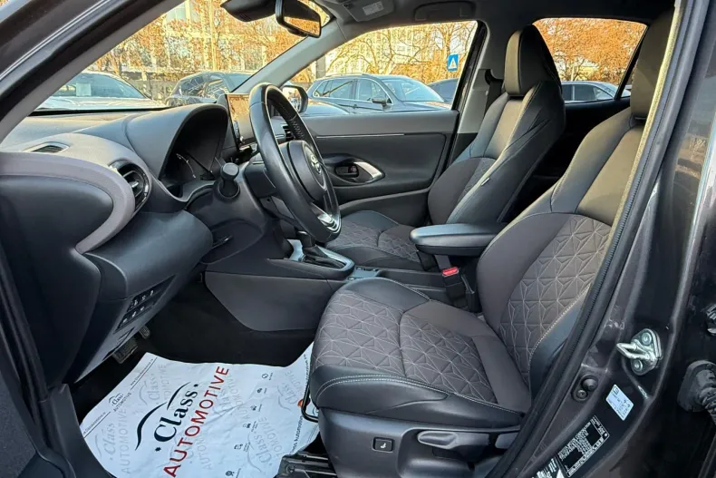 Toyota Yaris Cross din 2021 cu 42.044 km - oferta TOY143692 - foto 8