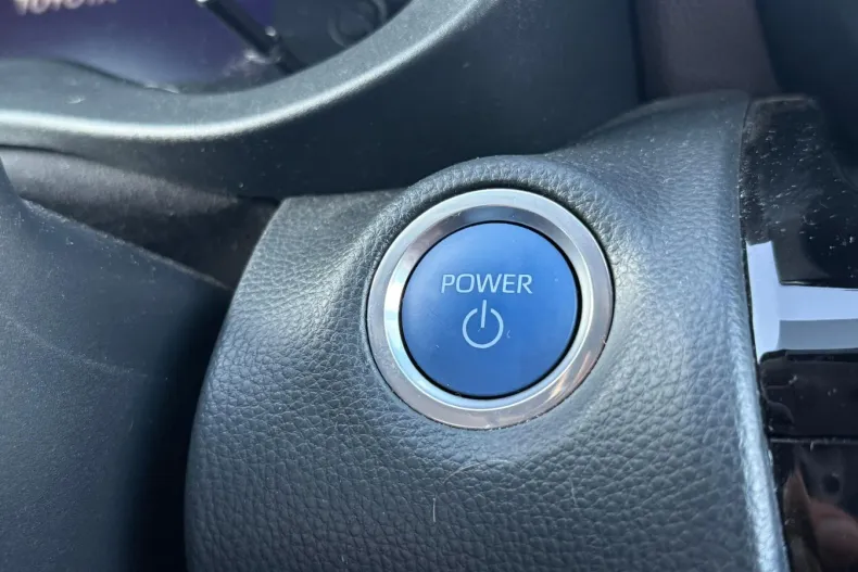 Toyota Yaris Cross din 2021 cu 42.044 km - oferta TOY143692 - foto 12