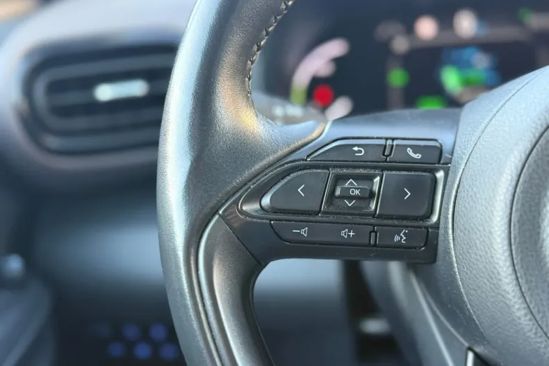 Toyota Yaris Cross din 2021 cu 42.044 km - oferta TOY143692 - foto 15