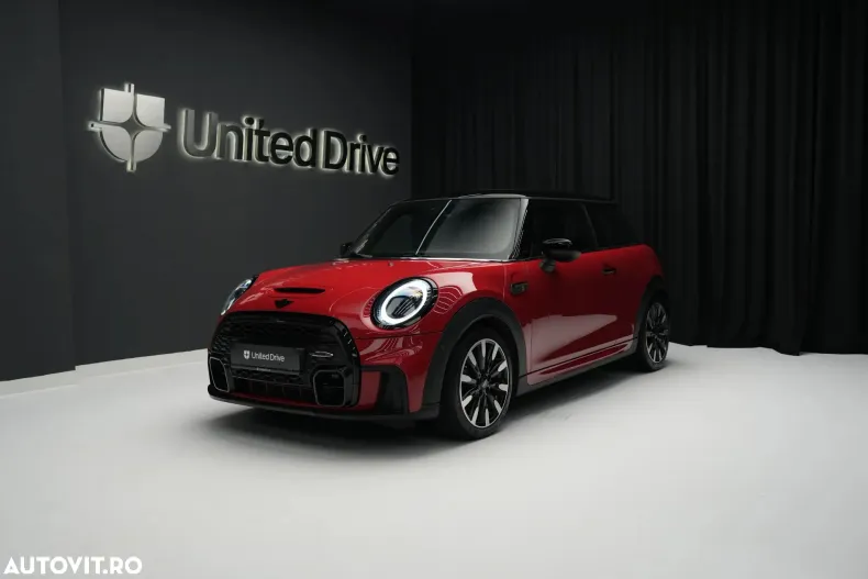 MINI Cooper S din 2021 cu 49.382 km - oferta MIN143720 - foto 1