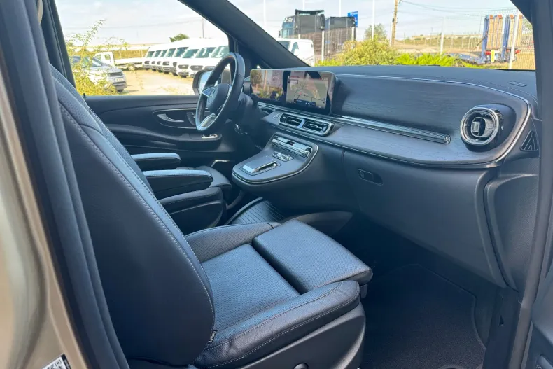 Mercedes-Benz V din 2024 cu 66.900 km - oferta MER143726 - foto 20