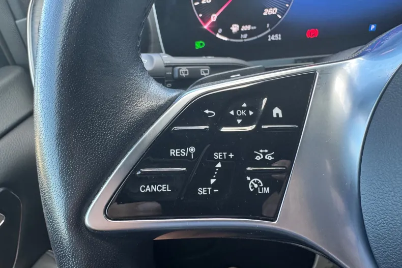 Mercedes-Benz V din 2024 cu 66.900 km - oferta MER143726 - foto 27