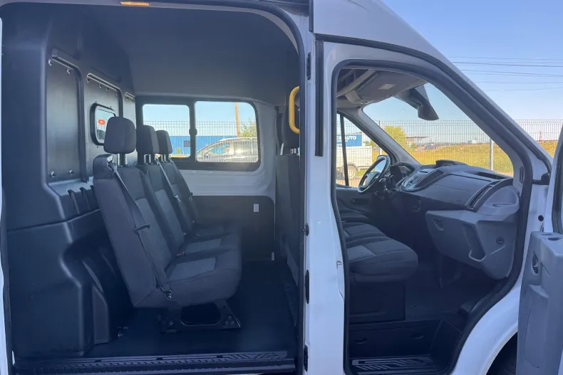 Ford Transit din 2019 cu 145.600 km - oferta FOR143727 - foto 7