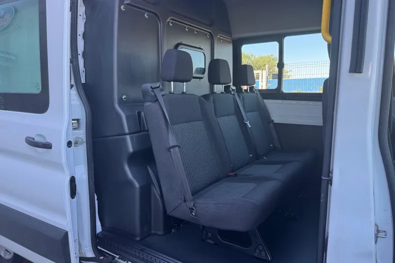 Ford Transit din 2019 cu 145.600 km - oferta FOR143727 - foto 13