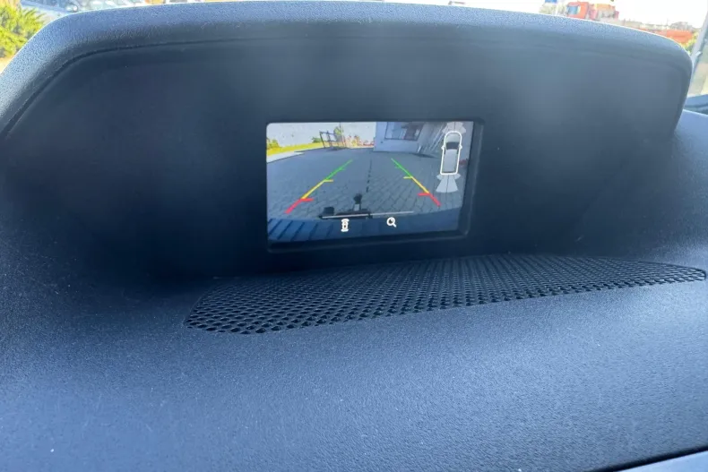 Ford Transit din 2019 cu 145.600 km - oferta FOR143727 - foto 21