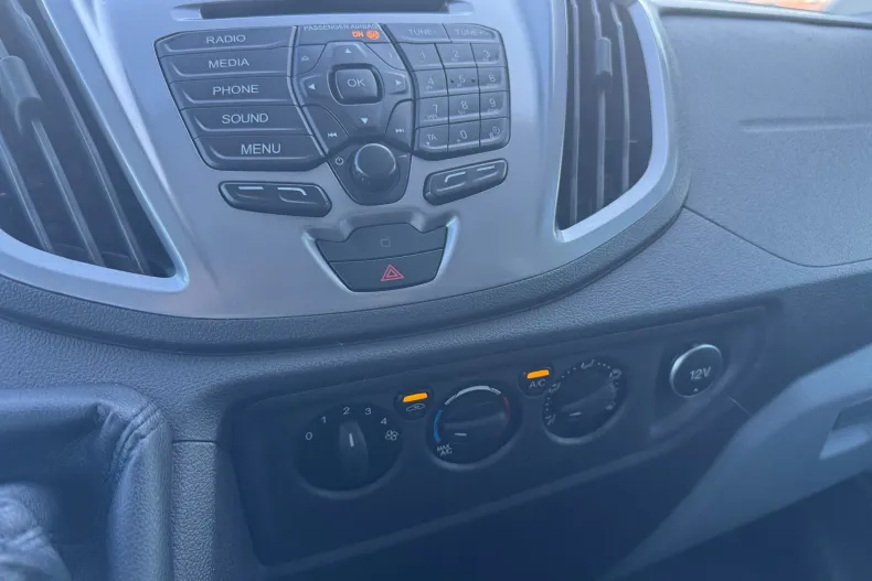 Ford Transit din 2019 cu 63.800 km - oferta FOR143728 - foto 20