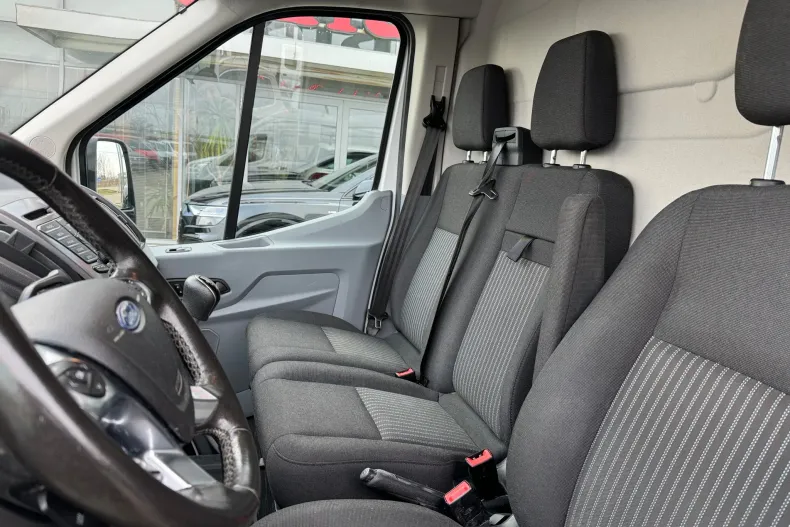 Ford Transit din 2019 cu 105.000 km - oferta FOR143730 - foto 15