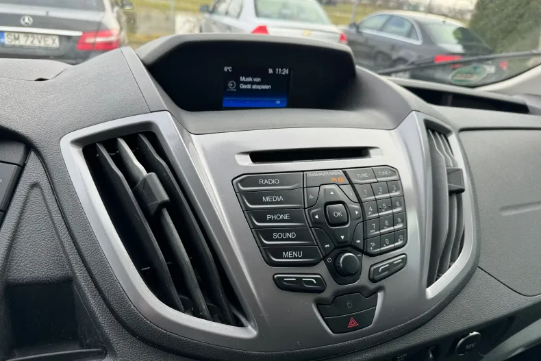 Ford Transit din 2019 cu 105.000 km - oferta FOR143730 - foto 17