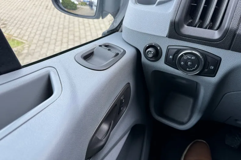 Ford Transit din 2019 cu 105.000 km - oferta FOR143730 - foto 22