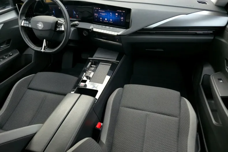 Opel Astra din 2023 cu 74.900 km - oferta OPE143731 - foto 6