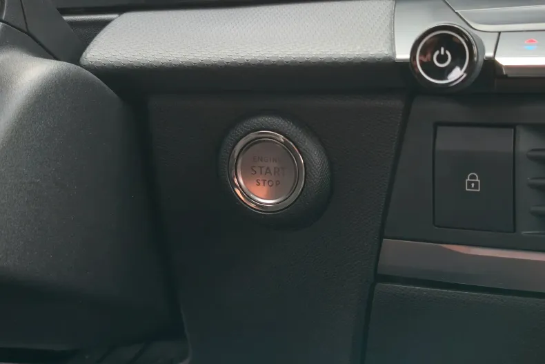 Opel Astra din 2023 cu 74.900 km - oferta OPE143731 - foto 14