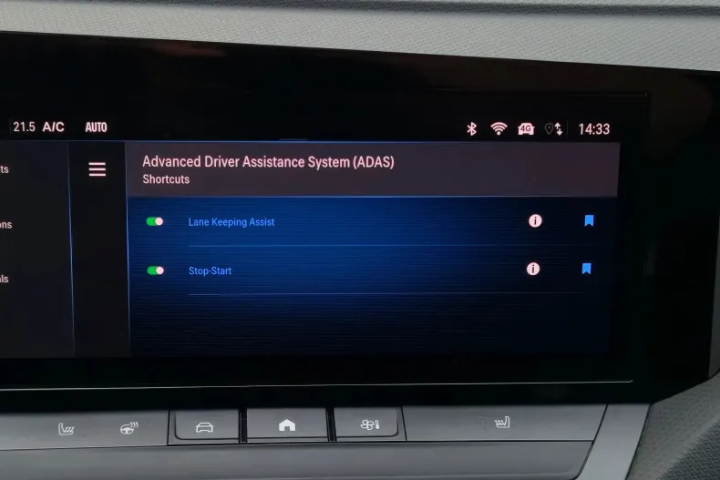 Opel Astra din 2023 cu 74.900 km - oferta OPE143731 - foto 18