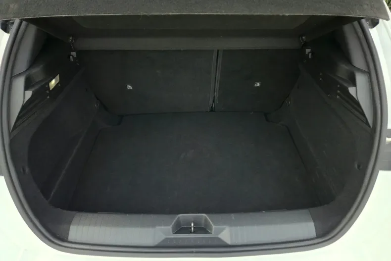 Opel Astra din 2023 cu 74.900 km - oferta OPE143731 - foto 33