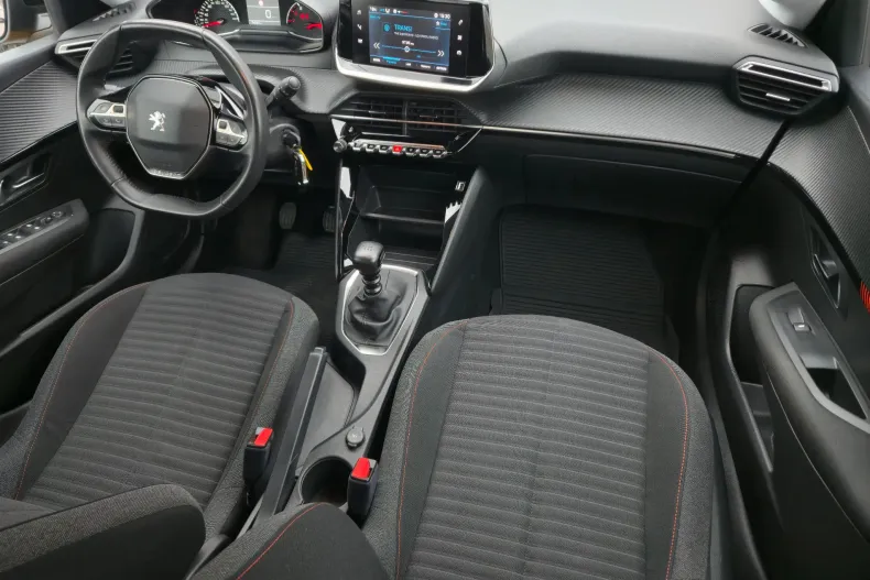 Peugeot 208 din 2023 cu 74.100 km - oferta PEU143732 - foto 6