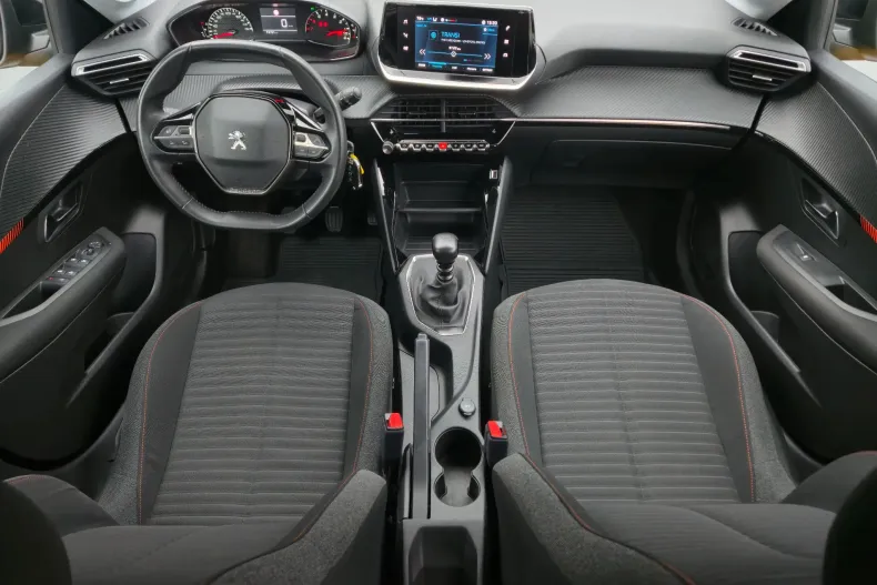 Peugeot 208 din 2023 cu 74.100 km - oferta PEU143732 - foto 28