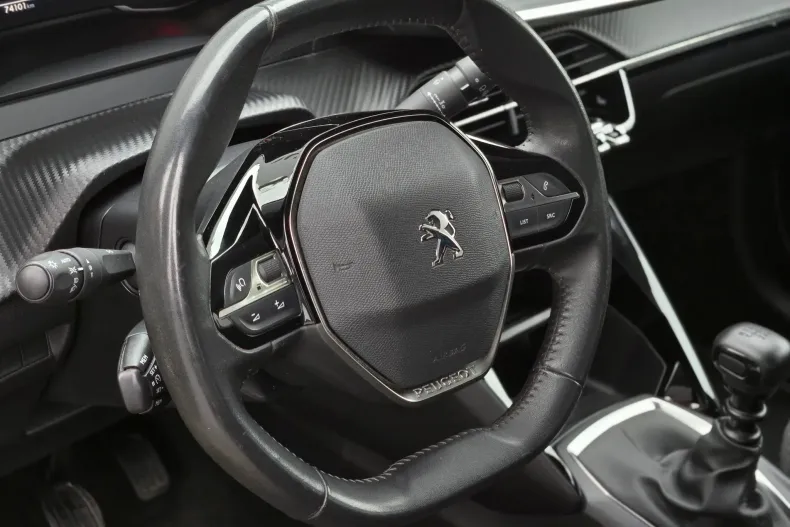 Peugeot 208 din 2023 cu 74.100 km - oferta PEU143732 - foto 32