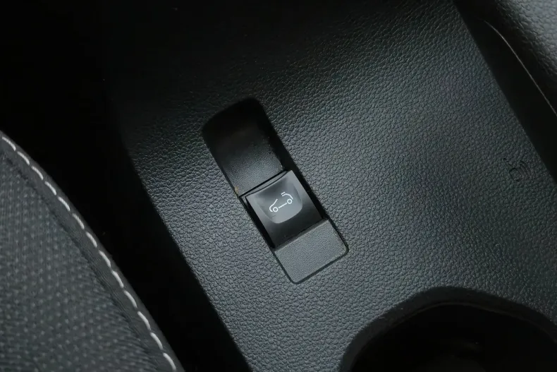 Dacia Sandero din 2023 cu 16.500 km - oferta DAC143734 - foto 10