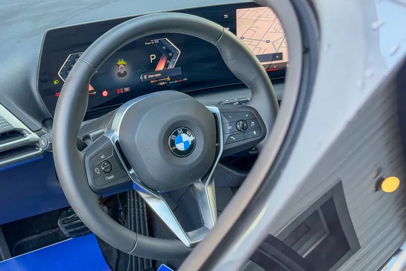 BMW Seria 1 din 2024 cu 4.000 km - oferta BMW143760 - foto 9