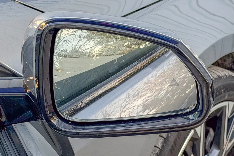 BMW Seria 1 din 2024 cu 4.000 km - oferta BMW143760 - foto 35