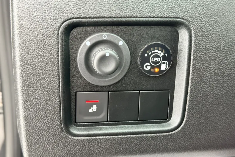 Dacia Duster din 2021 cu 127.700 km - oferta DAC143764 - foto 11