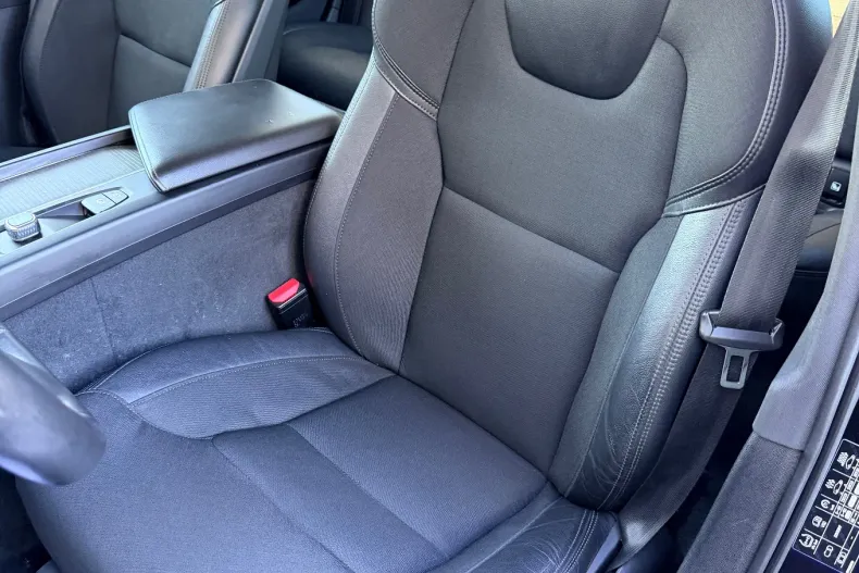 Volvo V60 din 2019 cu 172.000 km - oferta VOL143769 - foto 9