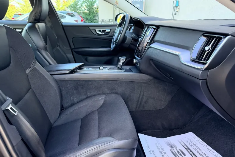 Volvo V60 din 2019 cu 172.000 km - oferta VOL143769 - foto 17