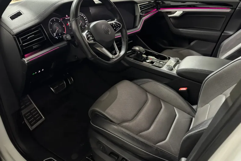 Volkswagen Touareg din 2020 cu 156.000 km - oferta VOL143778 - foto 10