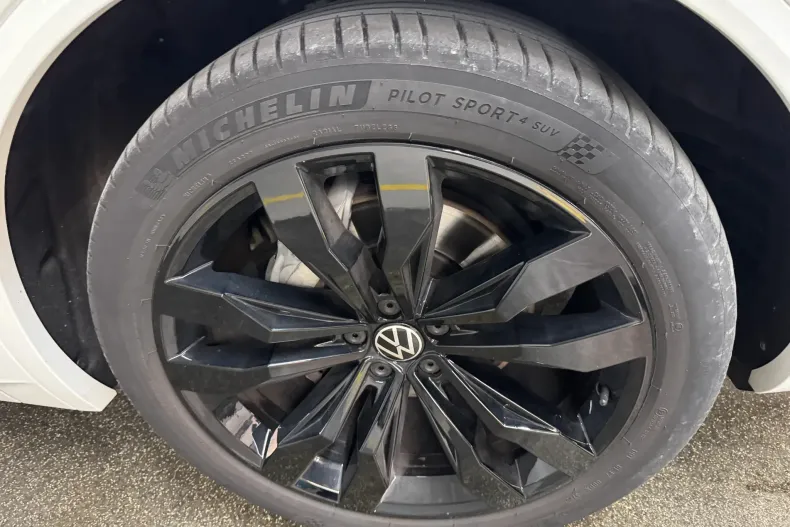 Volkswagen Touareg din 2020 cu 156.000 km - oferta VOL143778 - foto 33