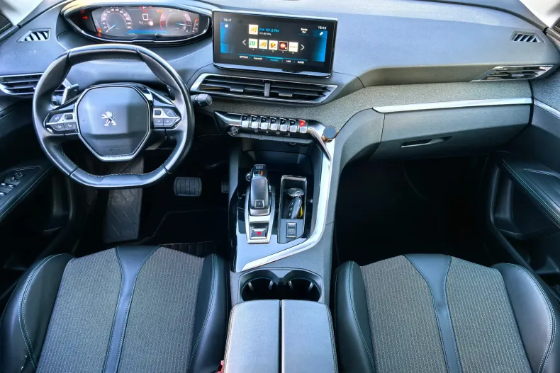 Peugeot 3008 din 2021 cu 119.400 km - oferta PEU143781 - foto 5