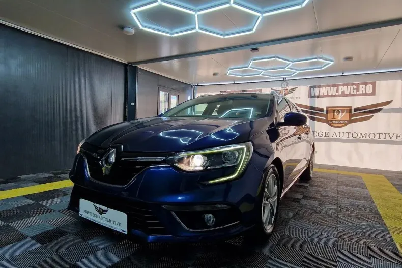 Renault Megane din 2020 cu 151.222 km - oferta REN143782 - foto 1