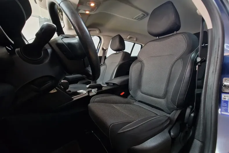 Renault Megane din 2020 cu 151.222 km - oferta REN143782 - foto 9