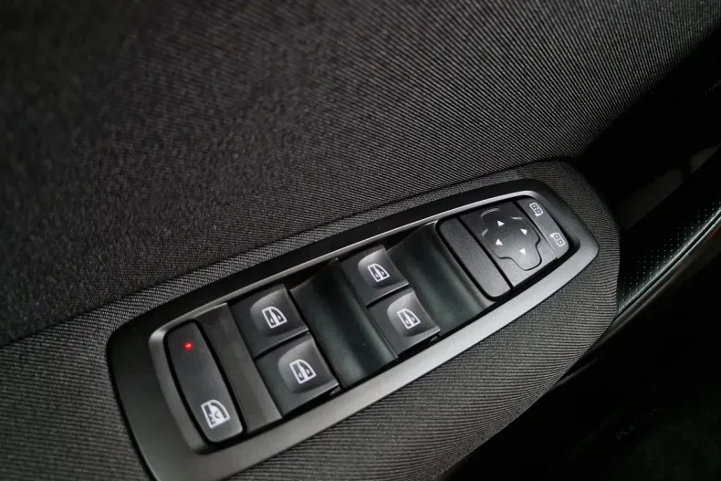 Renault Megane din 2020 cu 151.222 km - oferta REN143782 - foto 16