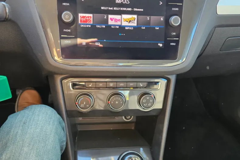 Volkswagen Tiguan din 2020 cu 48.000 km - oferta VOL143790 - foto 6