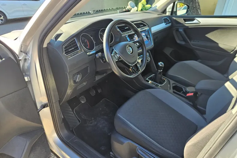 Volkswagen Tiguan din 2020 cu 48.000 km - oferta VOL143790 - foto 10