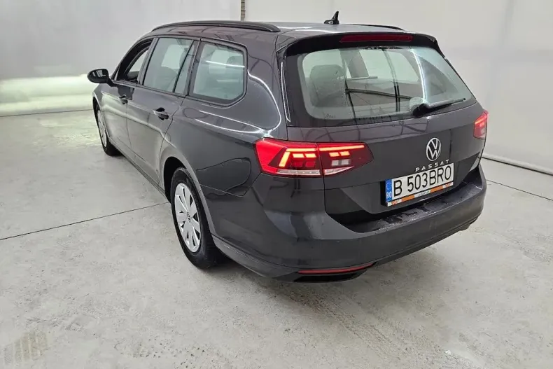 Volkswagen Passat din 2021 cu 59.000 km - oferta VOL143792 - foto 1