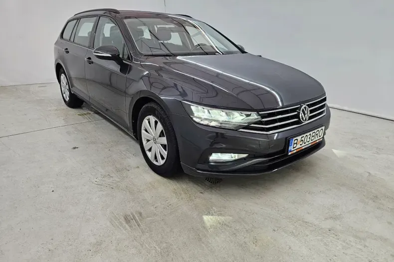 Volkswagen Passat din 2021 cu 59.000 km - oferta VOL143792 - foto 2