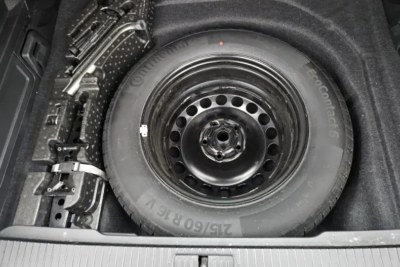 Volkswagen Passat din 2021 cu 59.000 km - oferta VOL143792 - foto 10