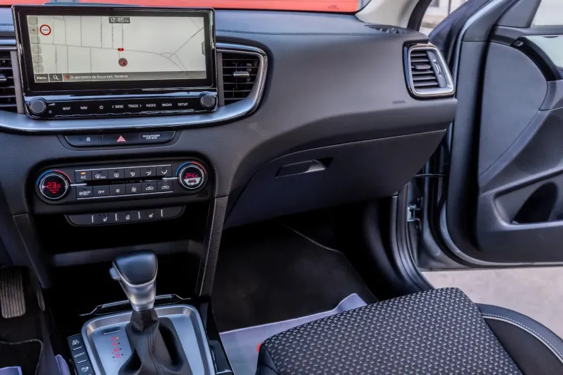 Kia XCeed din 2020 cu 41.000 km - oferta KIA143794 - foto 18