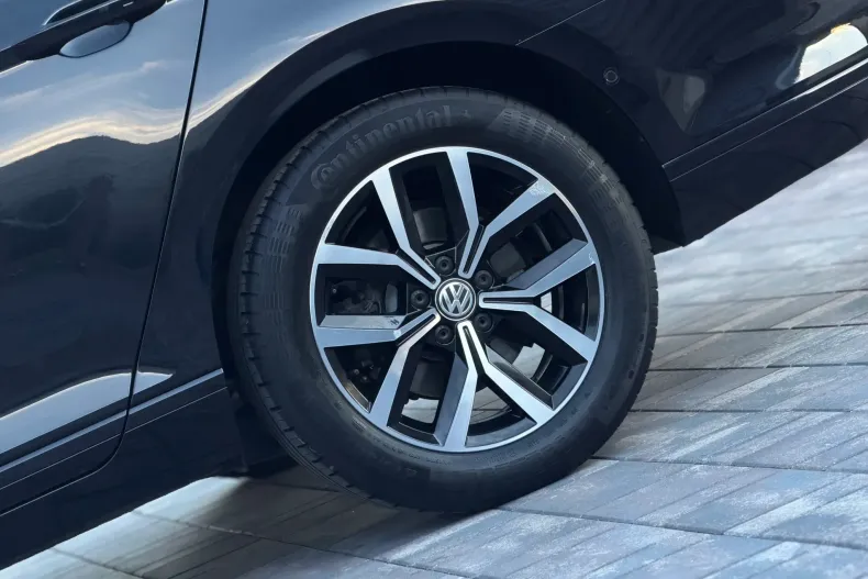 Volkswagen Passat din 2019 cu 162.850 km - oferta VOL143811 - foto 15