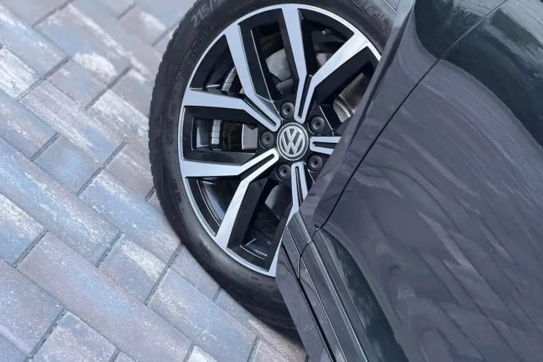 Volkswagen Passat din 2019 cu 162.850 km - oferta VOL143811 - foto 16