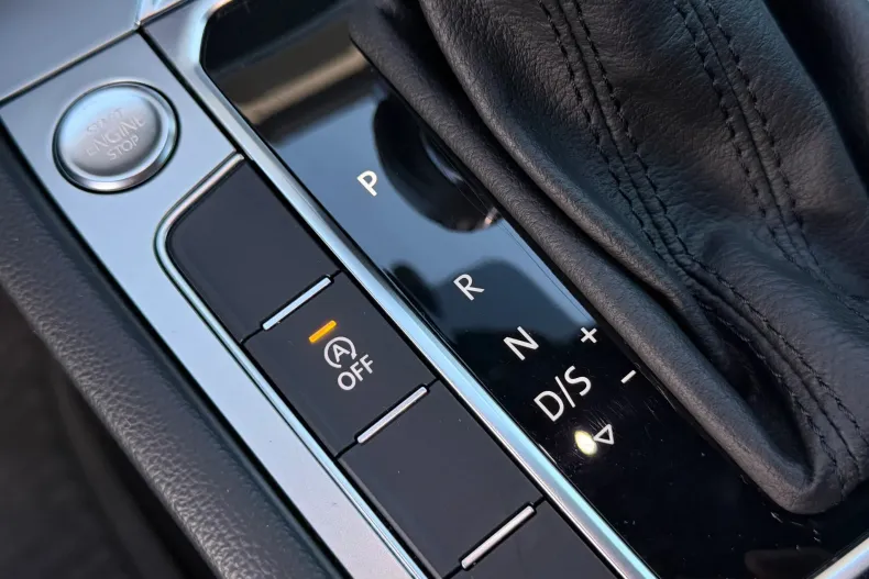 Volkswagen Passat din 2019 cu 162.850 km - oferta VOL143811 - foto 29