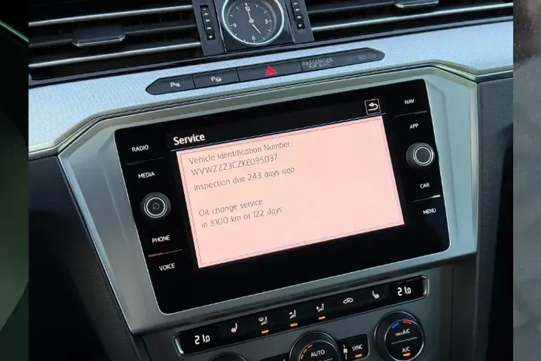 Volkswagen Passat din 2019 cu 162.850 km - oferta VOL143811 - foto 39