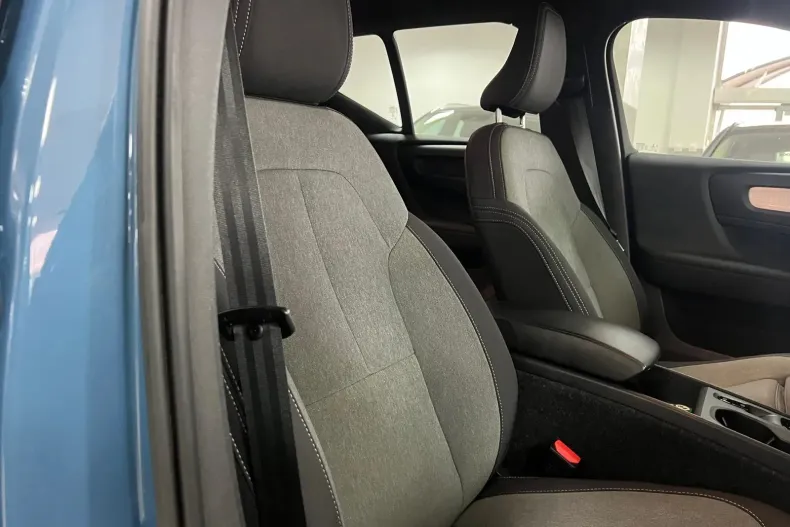 Volvo XC40 din 2022 cu 164.700 km - oferta VOL143824 - foto 15