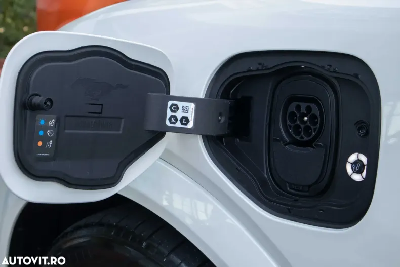 Ford Mustang Mach-E din 2024 cu 1 km - oferta FOR143831 - foto 10